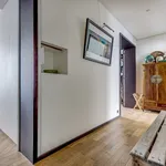 Rent 1 bedroom apartment of 750 m² in Paris