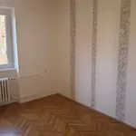 Pronajměte si 3 ložnic/e byt o rozloze 77 m² v Most