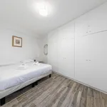 Appartement de 484 m² avec 1 chambre(s) en location à Paris