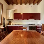 Rent 3 bedroom apartment of 180 m² in Arcugnano