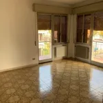 Rent 3 bedroom apartment of 110 m² in Vailate