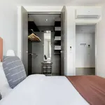 Rent 2 bedroom apartment of 95 m² in lisbon