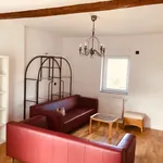 Miete 3 Schlafzimmer wohnung von 120 m² in Frankfurt am Main