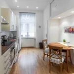 Rent 2 bedroom apartment of 98 m² in Frankfurt