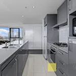 Rent 2 bedroom apartment in Gold Coast City