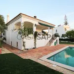 Rent 3 bedroom house of 400 m² in Quarteira