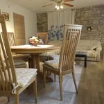 Rent 2 bedroom house of 70 m² in Maslinica