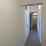 Rent 3 bedroom flat in Mansfield