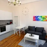 Rent 1 bedroom apartment of 37 m² in Frankfurt