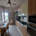 Affitto 4 camera appartamento di 110 m² in Bari