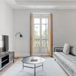 Alquilo 4 dormitorio apartamento de 150 m² en Madrid