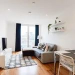 Rent 1 bedroom flat of 398 m² in Cardiff