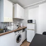 Rent 2 bedroom apartment of 34 m² in Paris