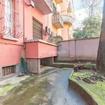 Rent 1 bedroom apartment of 35 m² in Milan