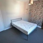 Rent 4 bedroom house in East Midlands