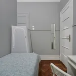 Rent 14 bedroom apartment in Lisbon