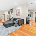 Rent 4 bedroom house in Glen Waverley