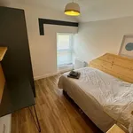 Rent 6 bedroom house in Swansea