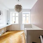 Rent 2 bedroom apartment of 212 m² in Copenhagen