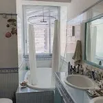 Rent 5 bedroom apartment of 105 m² in Bari