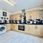 Rent 4 bedroom flat in West Midlands