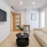 Rent 5 bedroom apartment in Barcelona