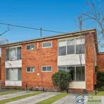 Rent 1 bedroom apartment in Noble Park