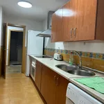 Alquilo 2 dormitorio apartamento de 75 m² en Jaén