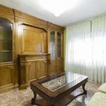 Rent a room of 100 m² in madrid