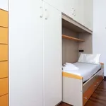 Rent 3 bedroom apartment of 140 m² in milan