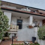 Rent 4 bedroom apartment of 90 m² in Rome