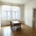 Pronajměte si 2 ložnic/e byt o rozloze 58 m² v Prague