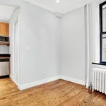 Rent 3 bedroom apartment in Manhattan