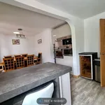 Rent 3 bedroom house in West Midlands