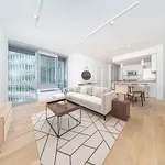 Rent 2 bedroom apartment in Manhattan