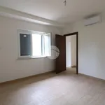 Rent 2 bedroom house of 45 m² in Fara in Sabina