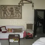 Rent 7 bedroom house of 350 m² in Terricciola