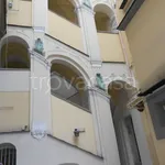 Rent 2 bedroom apartment of 40 m² in Napoli