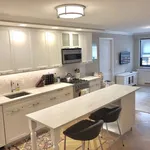 Rent 1 bedroom apartment of 791 m² in Manhattan