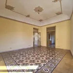 Rent 4 bedroom apartment of 110 m² in Palermo