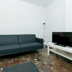 Rent a room of 130 m² in granada