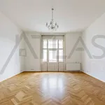 Pronajměte si 2 ložnic/e byt o rozloze 89 m² v Prague