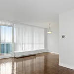 Appartement de 602 m² avec 1 chambre(s) en location à Toronto