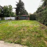 Rent 4 bedroom house of 210 m² in Arese