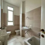 Rent 2 bedroom apartment of 105 m² in Milan