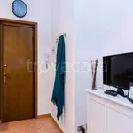 Rent 1 bedroom apartment of 40 m² in Milano