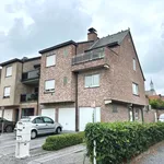 Appartement met 2 slaapkamers, garage en zolderberging