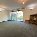 Rent 4 bedroom house in East Midlands