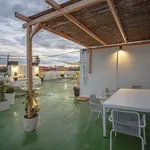 Rent 5 bedroom apartment of 40 m² in Valencia