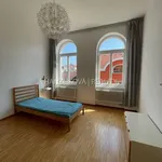 Pronajměte si 3 ložnic/e byt o rozloze 105 m² v České Budějovice